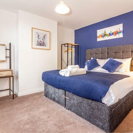 Northfield Street, Worcester City Centre - Guest Homes Екстериор снимка