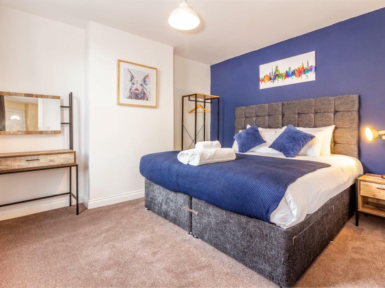 Northfield Street, Worcester City Centre - Guest Homes Екстериор снимка